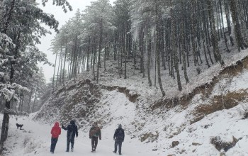 मुगुमा हिमपात,तापक्रम माइनस ६ डिग्री