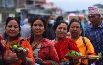 तीज व्रतमा छैन लिङ्ग विभेद