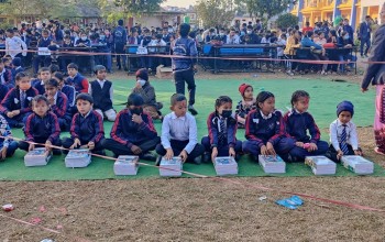 हिमालयन बैंकद्वारा विद्यार्थीलाई छात्रवृति प्रदान