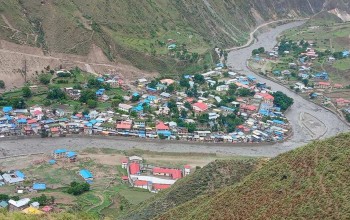 अस्पताल जाने सडक नहुँदा बिरामीलाई सास्ती