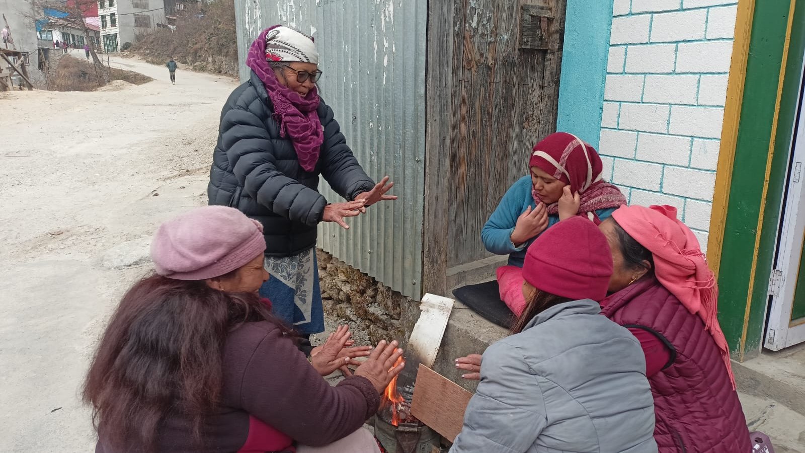 चिसोले सोलुको जनजीवन कष्टकर, जाडो छल्न अधिकांश स्थानीय बाहिरिए,