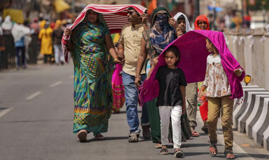 भारतमा बढ्दो तापक्रमले स्वास्थ्य सङ्कट निम्त्याउन सक्ने विज्ञहरूको चेतावनी